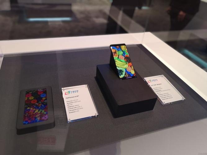 TCL通讯闪耀CES 2019 多品牌矩阵首秀尖端显示科技，引领通讯新纪元
